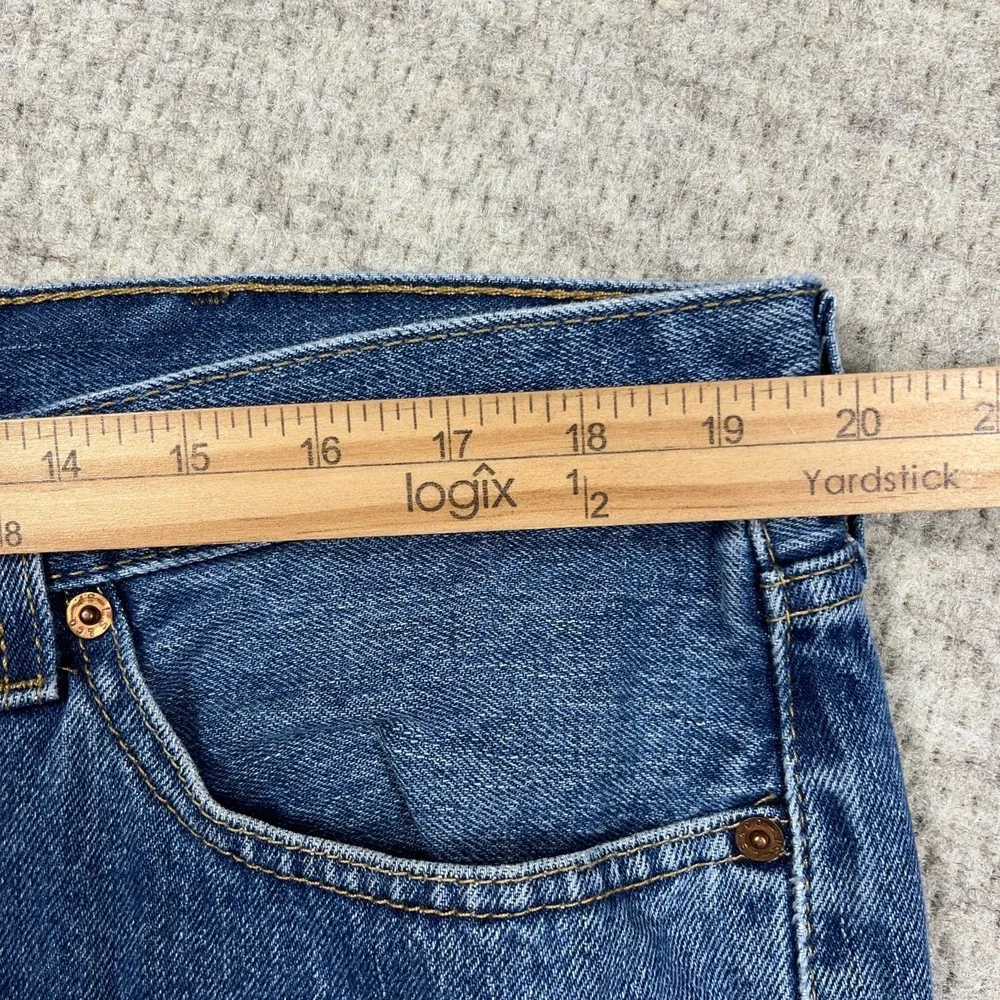 Levis includes item